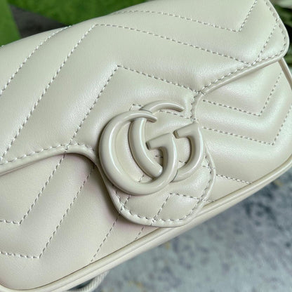 Classic Italian-Inspired Bag