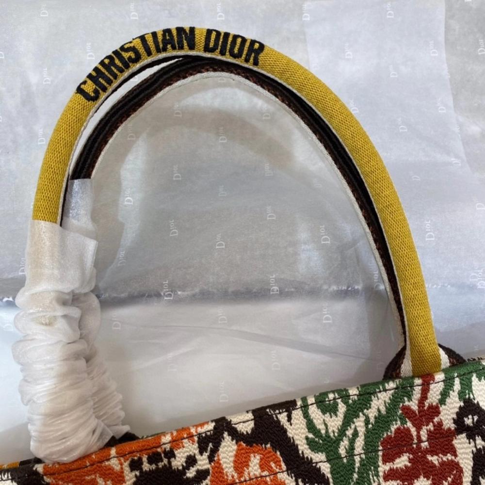 Practical Tote Bag
