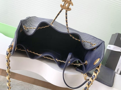 Classic Bucket Bag