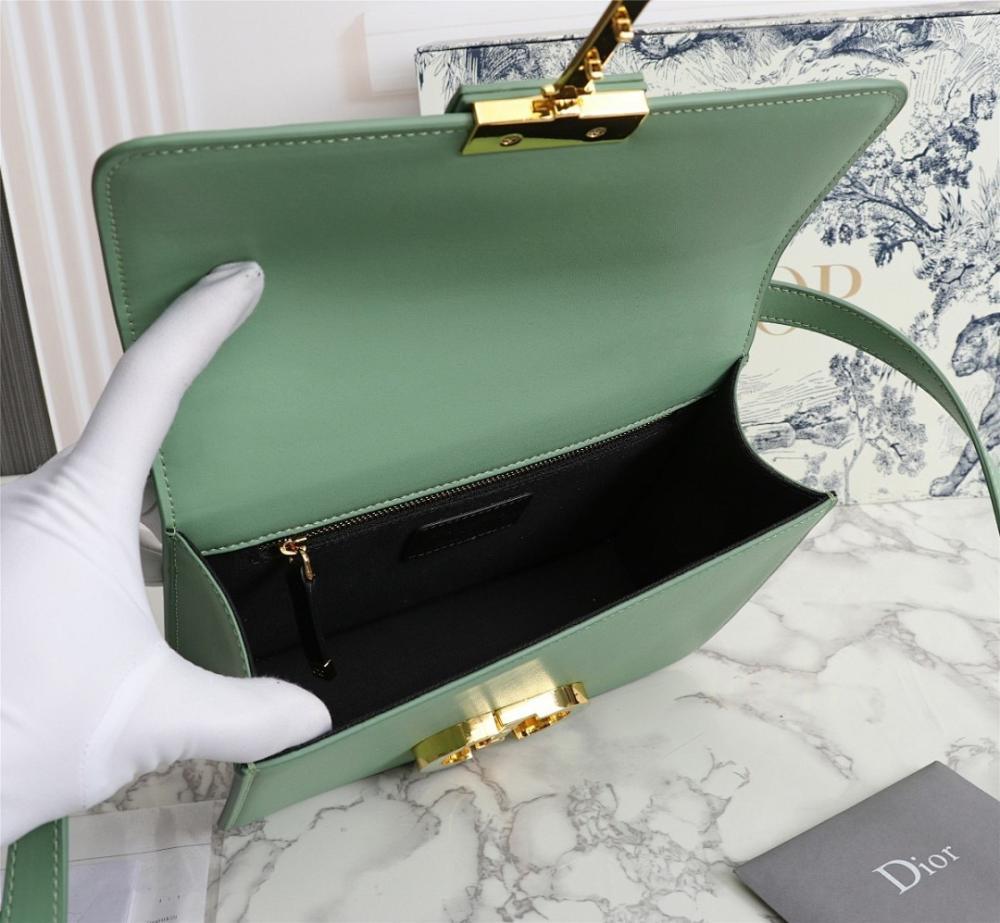 Alma Leather Shoulder Bag