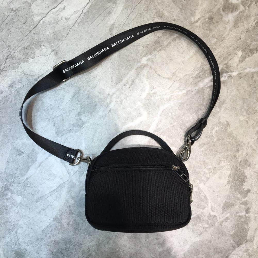 Elegant Shoulder Bag