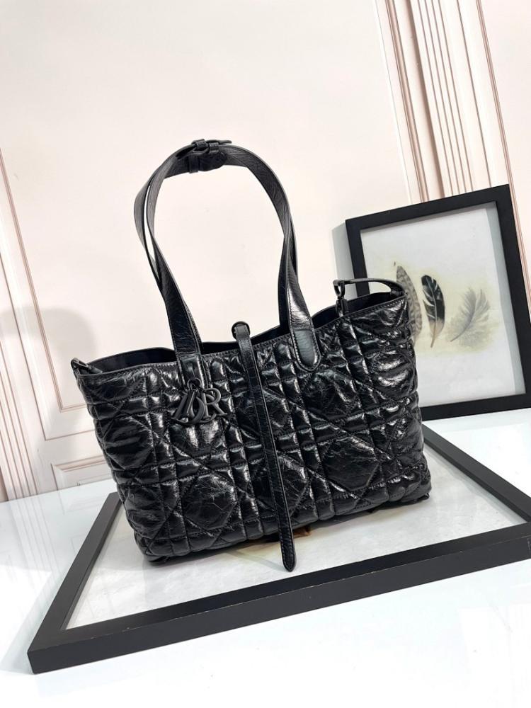 Italian-Inspired Luxury Black Calfskin Crossbody Bag