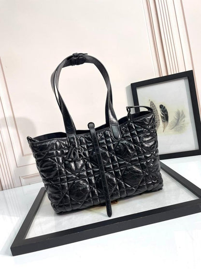 Italian-Inspired Luxury Black Calfskin Crossbody Bag