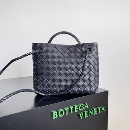 Classic Elegant Top Handle Bag