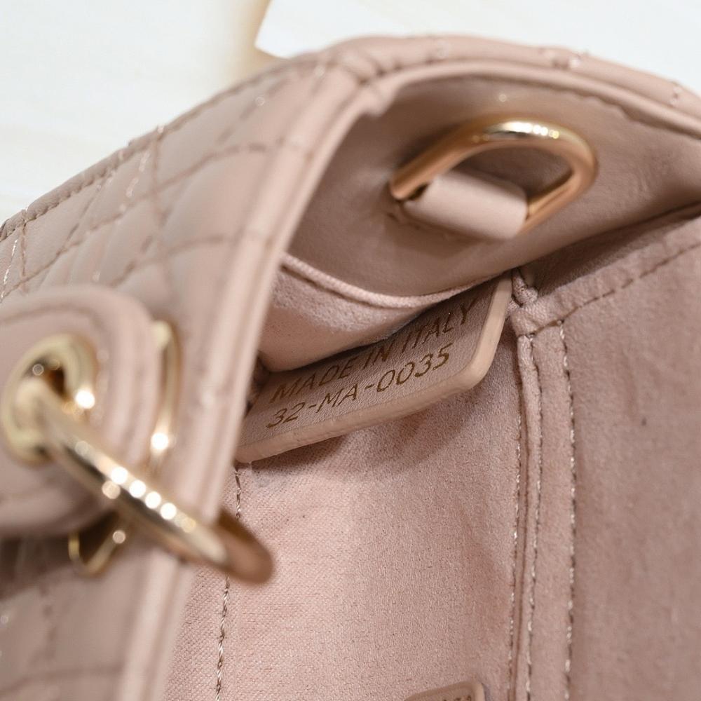 Luxury Stylish Leather Shoulder Bag – Special Edition