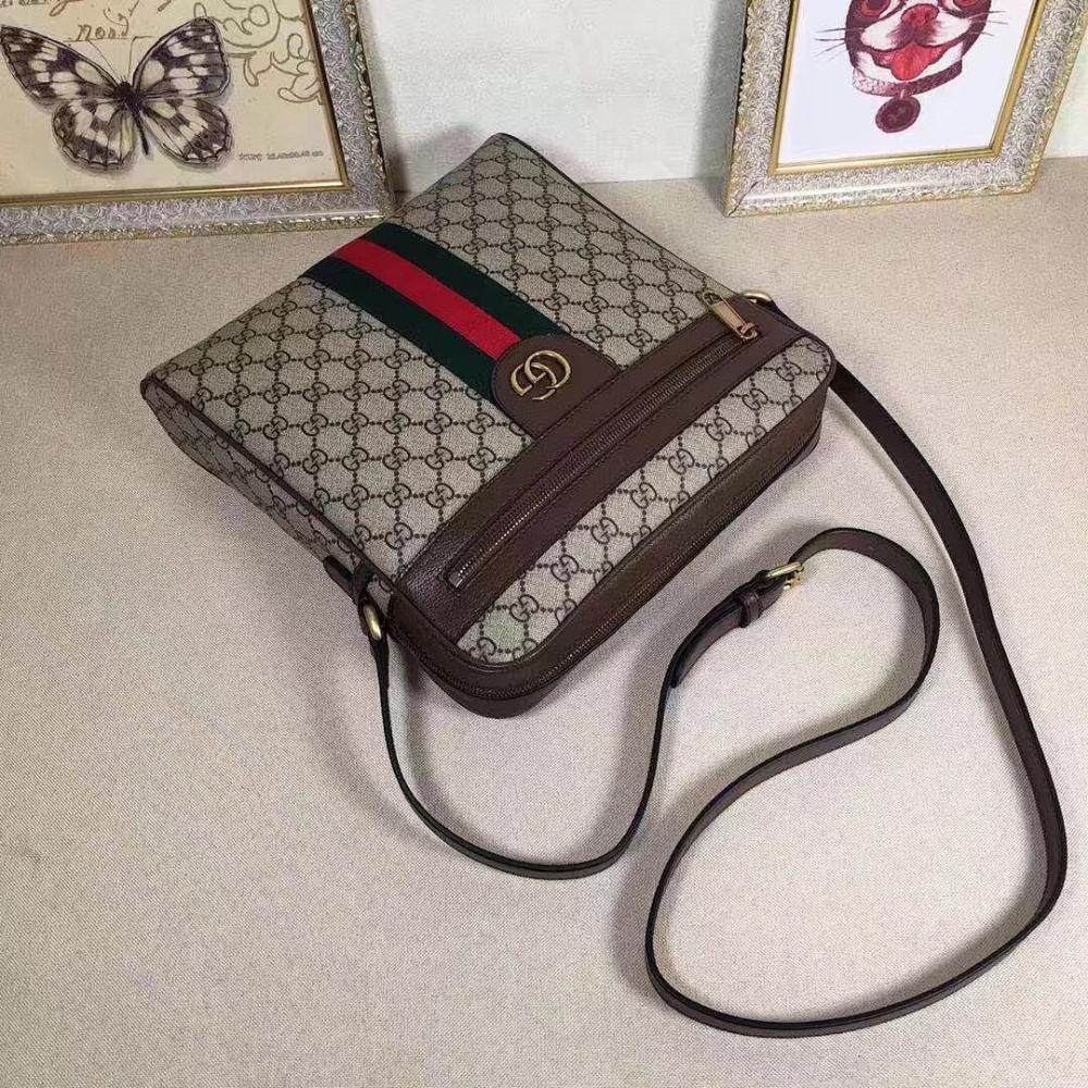 Alma Red Crossbody Bag