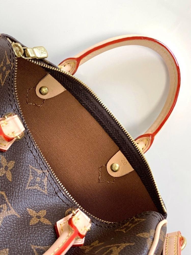 Stylish Top Handle Bag – Limited Edition