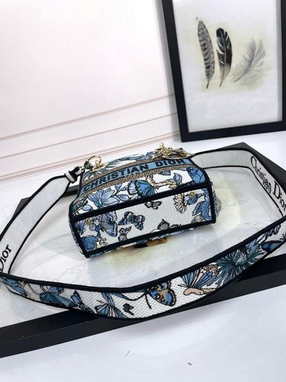 Modern Elegant Gold Embroidered Crossbody Bag