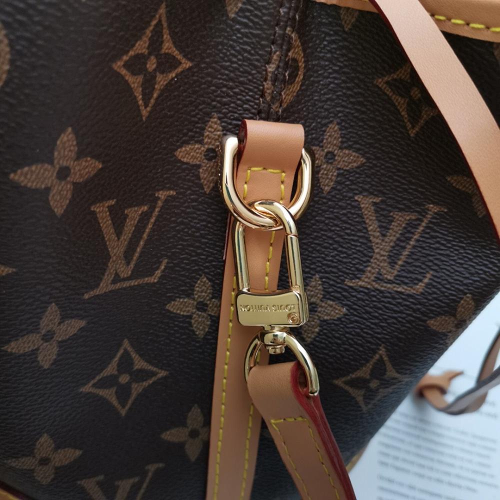 Modern Elegant Bucket Bag – Special Edition