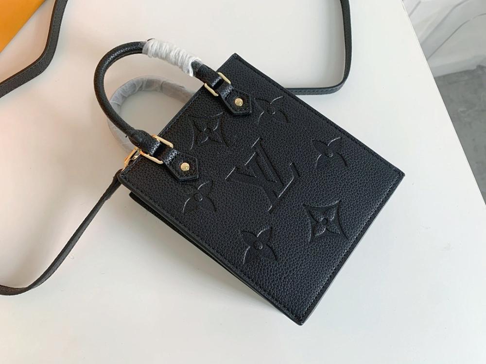 Stylish Refined Leather Shoulder Bag