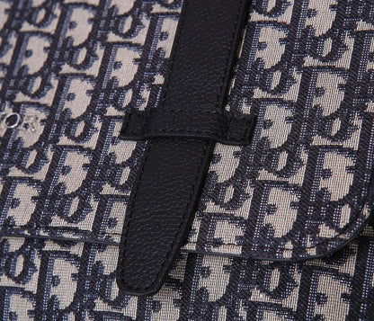 Modern Luxury Beige Embroidered Jacquard Shoulder Bag – Limited Edition