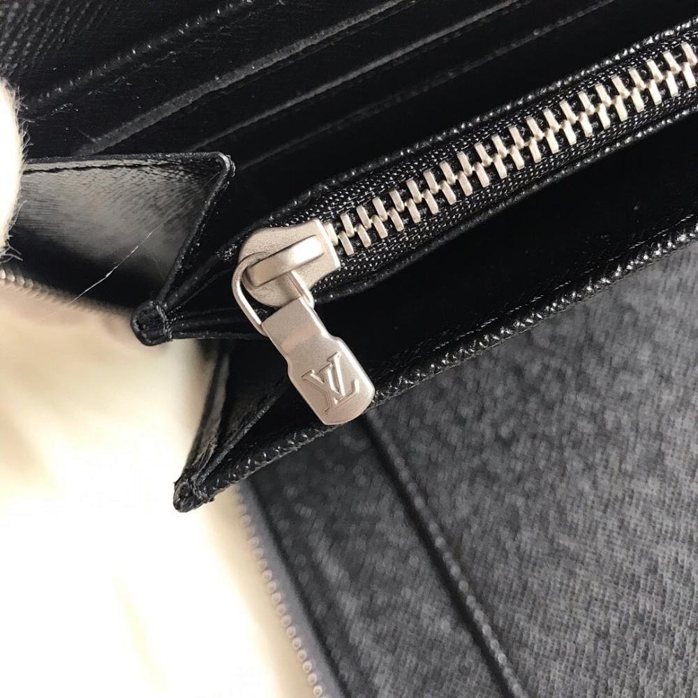 Classic Premium Gold Wallet