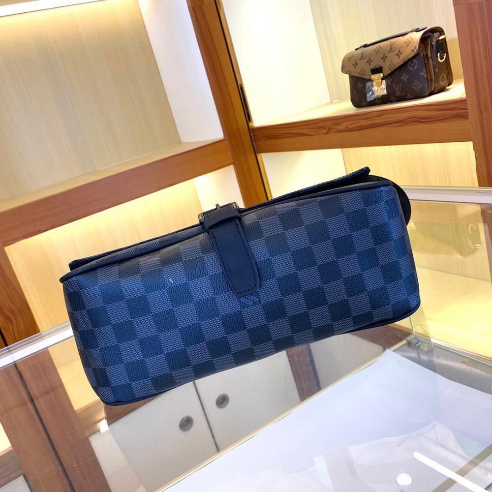 Stylish Premium Calfskin Shoulder Bag