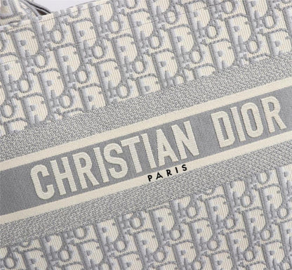 Luxury Blue Embroidered Crossbody Bag – Special Edition