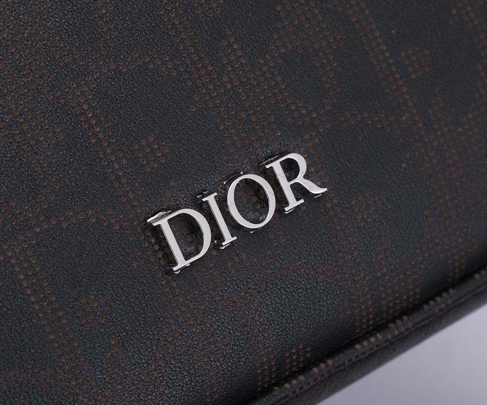 Stylish Top Handle Bag – Limited Edition