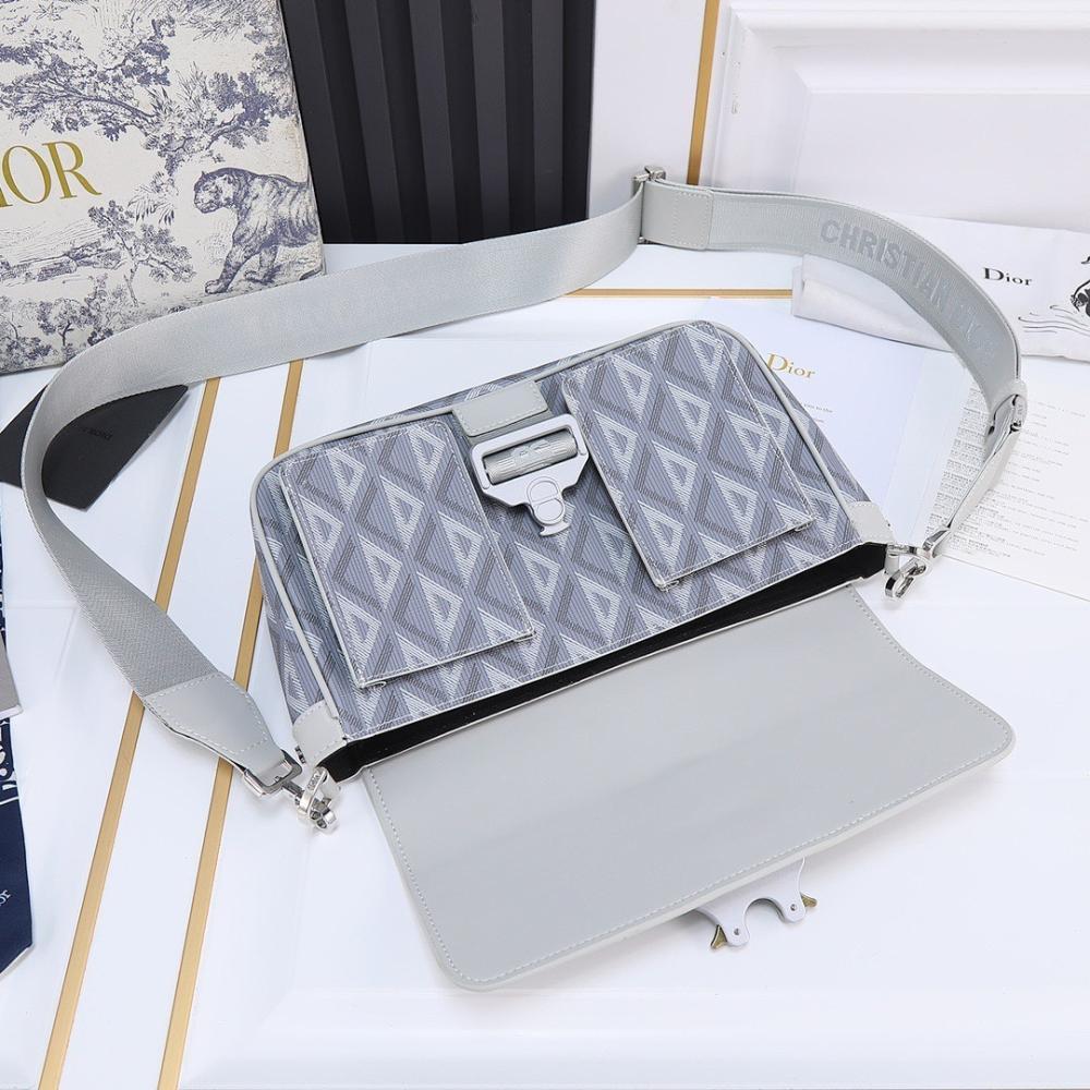 Italian-Inspired Luxury Black Leather Shoulder Bag