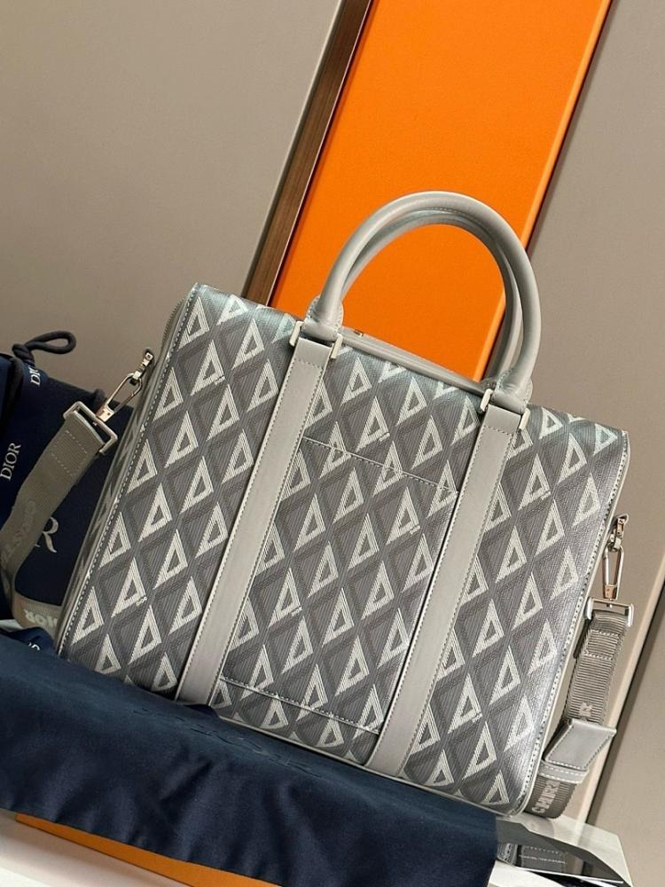 Modern Grey Quilted Leather Shoulder Bag