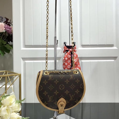 Classic Shoulder Bag