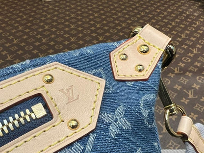 Italian-Inspired Stylish Blue Leather Shoulder Bag