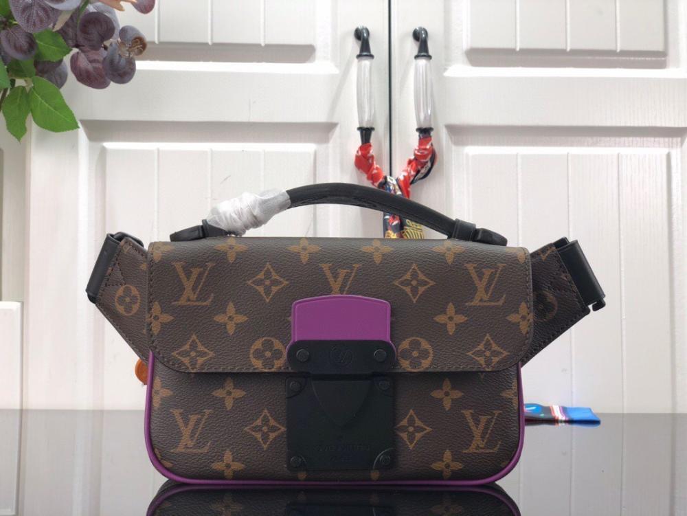 Elegant Shoulder Bag