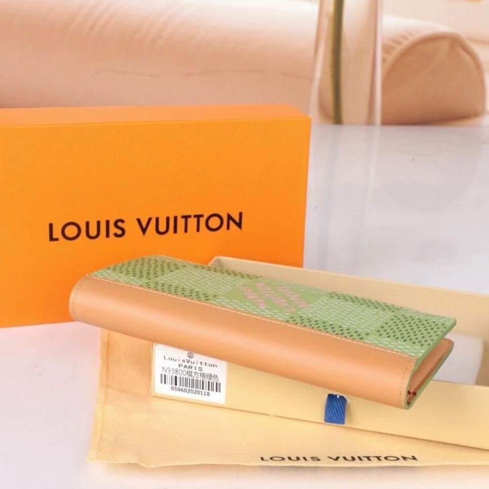Elegant Stylish Leather Wallet