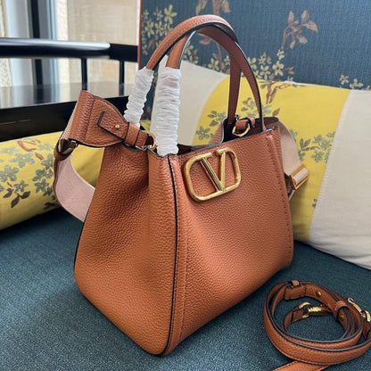 VLogo Signature Calfskin Shoulder Bag