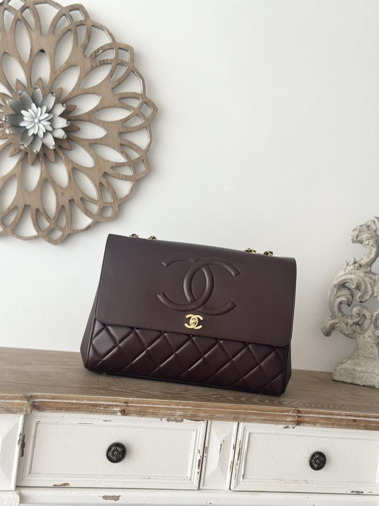 Classic Lambskin Shoulder Bag