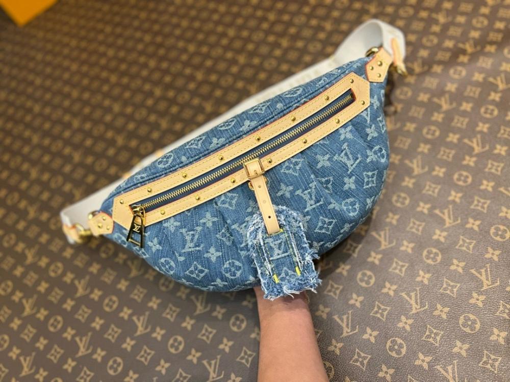 Italian-Inspired Stylish Blue Leather Shoulder Bag