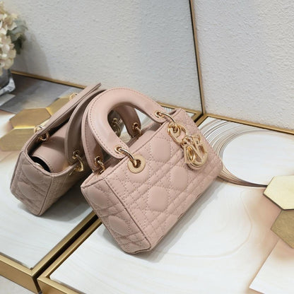 Luxury Stylish Leather Shoulder Bag – Special Edition