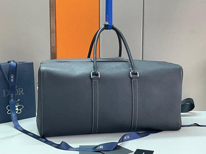 Elegant Black Printed Calfskin Shoulder Bag – Limited Edition