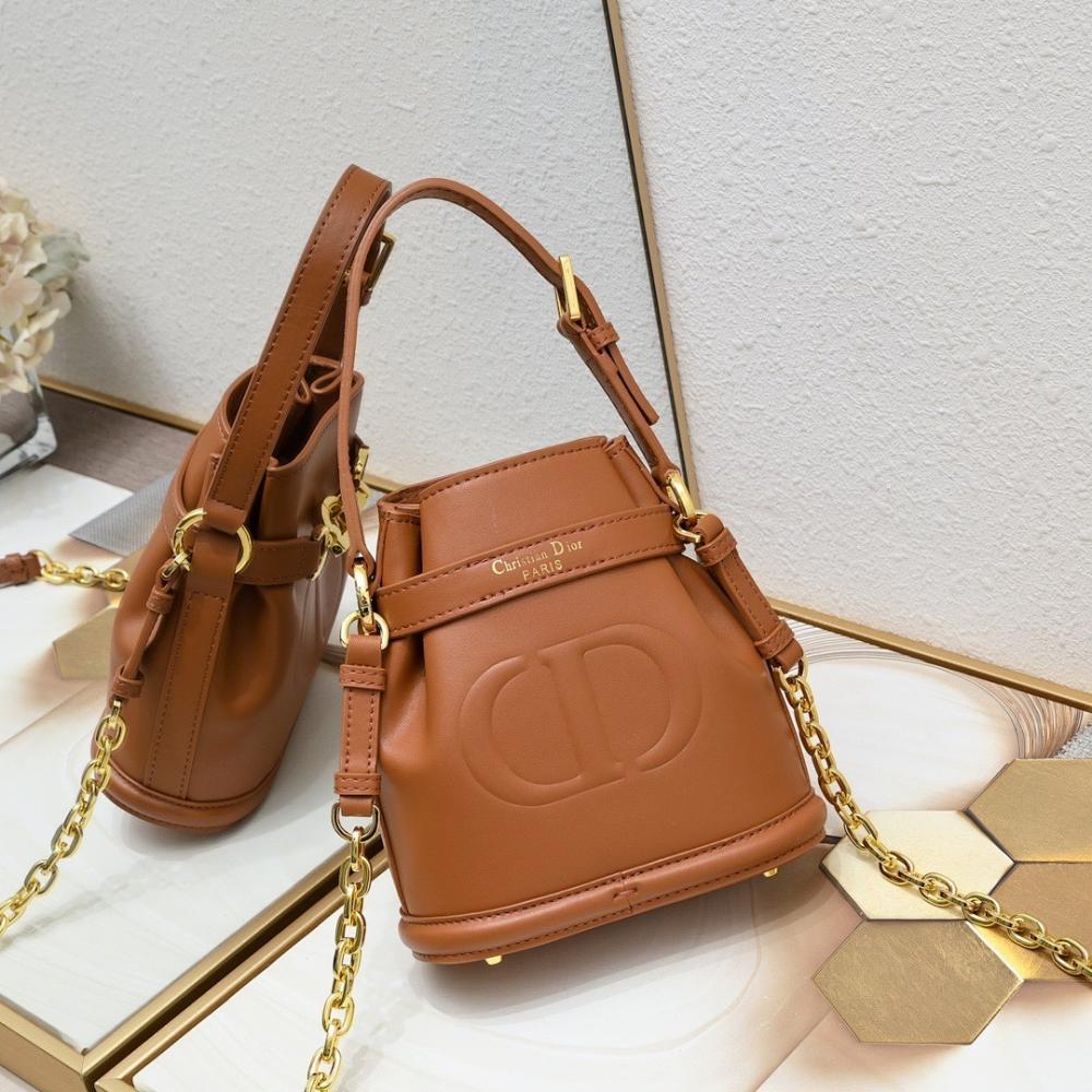 Modern Refined Calfskin Bucket Bag