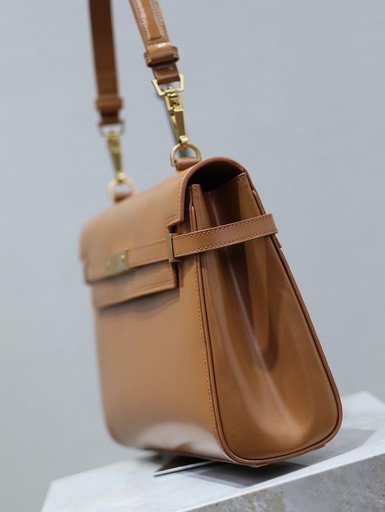 Modern Elegant Leather Shoulder Bag – Limited Edition