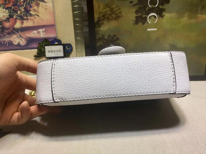 Alma Red Crossbody Bag