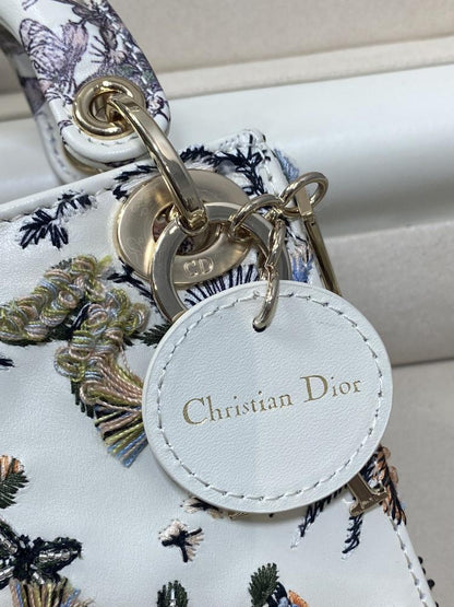 Alma Embroidered Leather Wallet