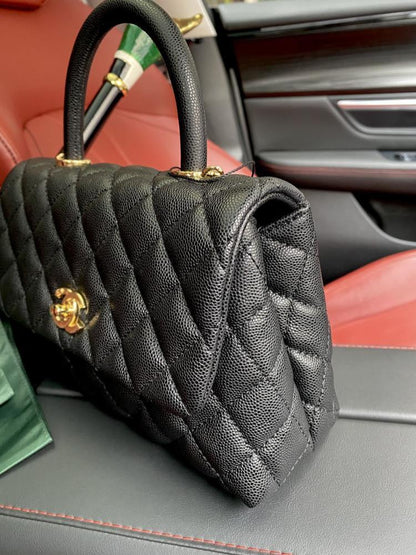 Elegant Leather Top Handle Bag