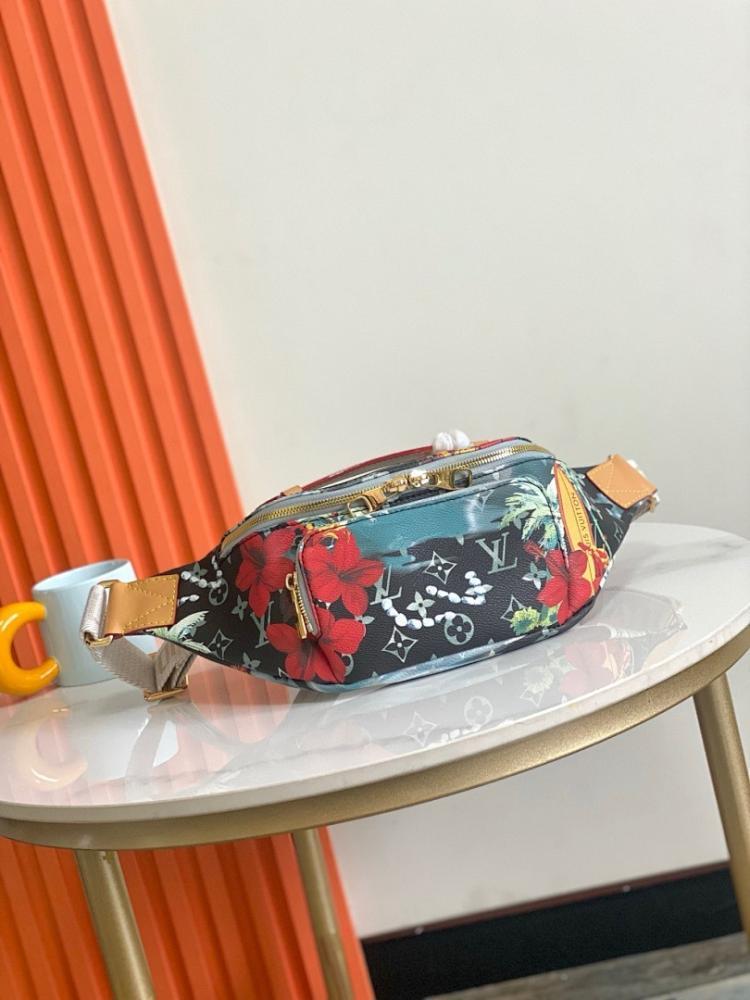 Stylish Refined Monogram Shoulder Bag