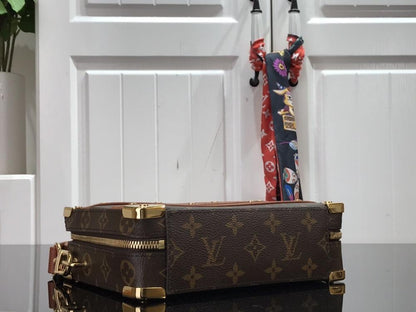 x NBA Handle Trunk