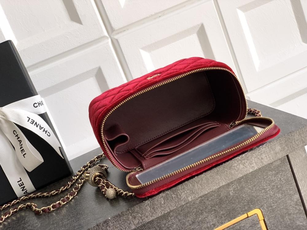Alma Gold Wallet