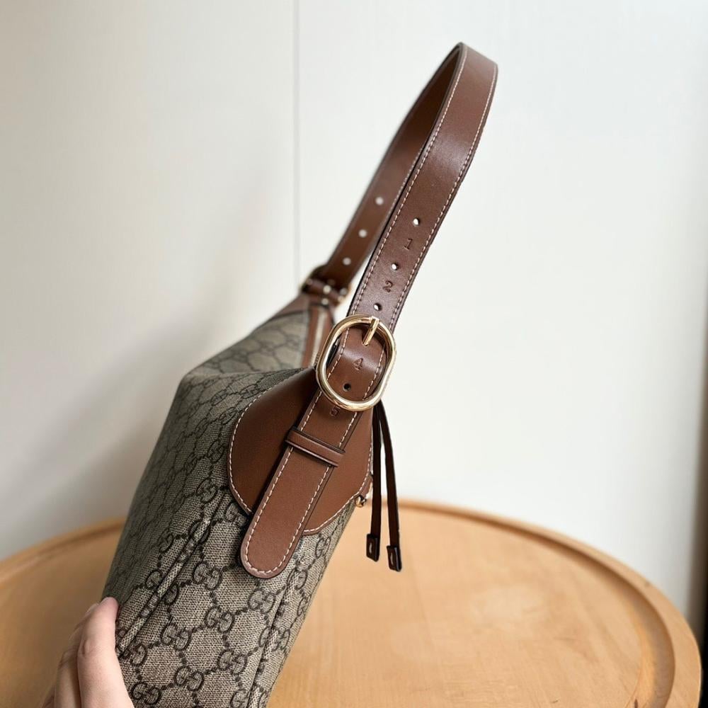 Italian-Inspired Stylish Shoulder Bag