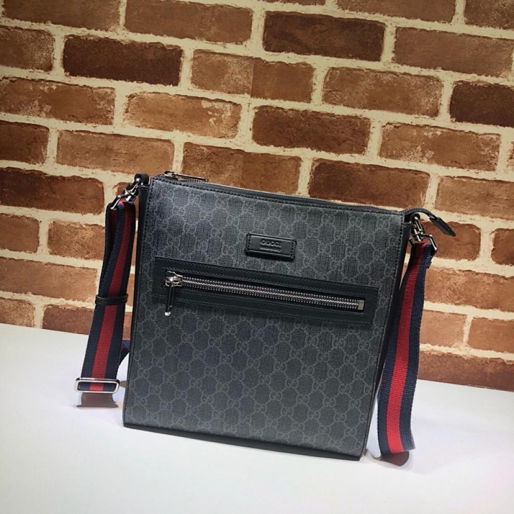 Classic Leather Shoulder Bag