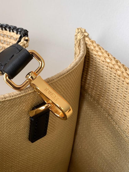 Elegant Crossbody Bag