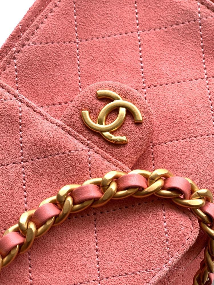 Classic Bucket Bag