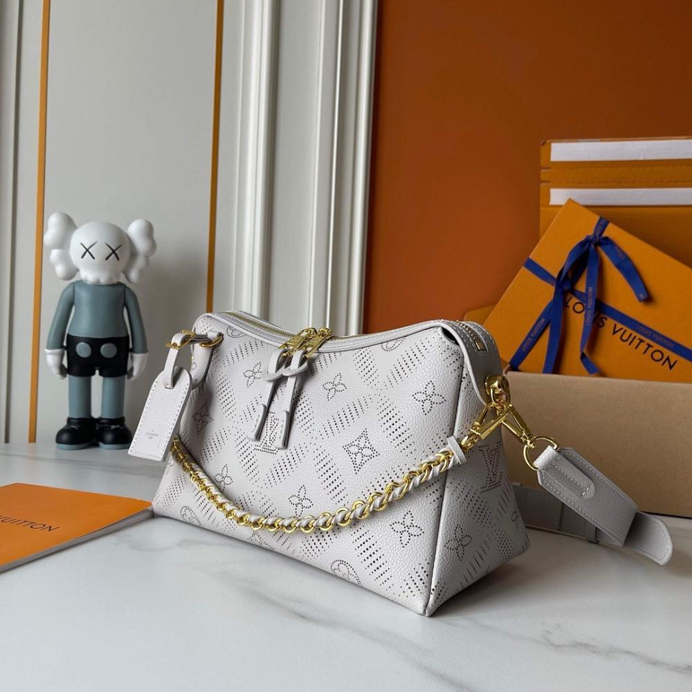 Classic Woven Leather Shoulder Bag – Special Edition