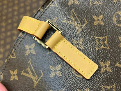 Modern Italian-Inspired Calfskin Tote Bag