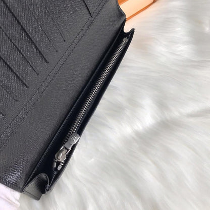 Modern Elegant Leather Wallet