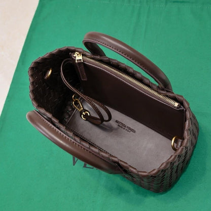 Modern Elegant Woven Shoulder Bag