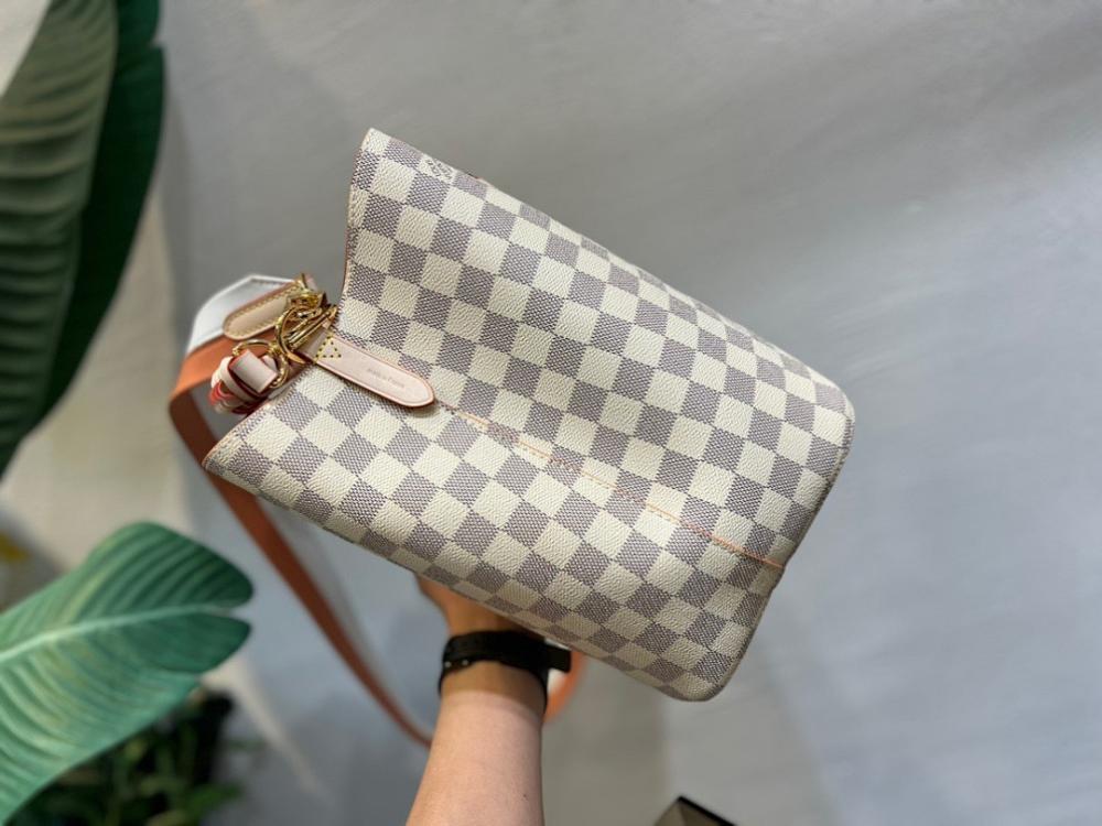 Modern Luxury Woven Leather Bucket Bag
