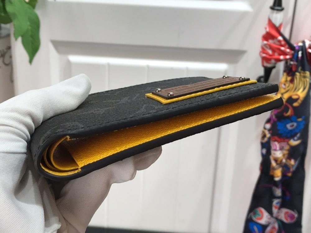 Practical Leather Wallet