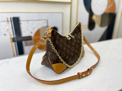 Modern Leather Crossbody Bag – Limited Edition