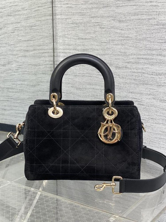 Elegant Leather Top Handle Bag